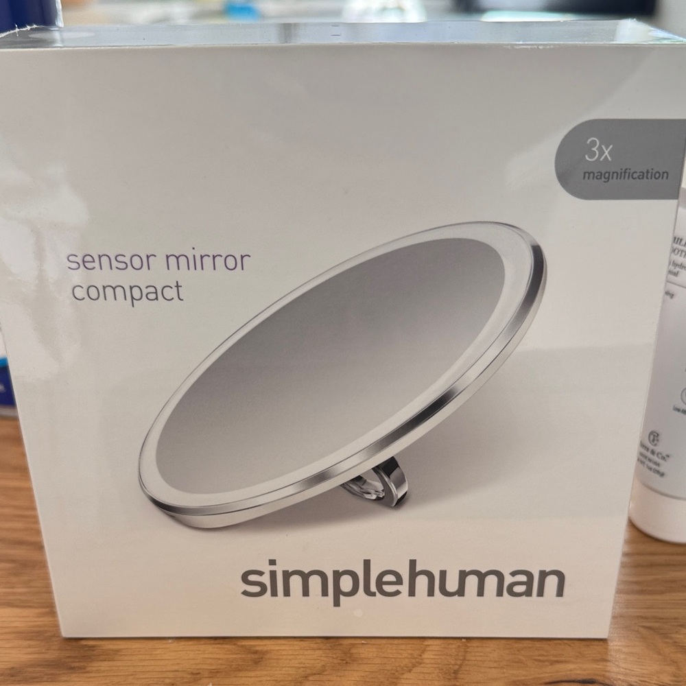 Simplehuman Sensor Mirror